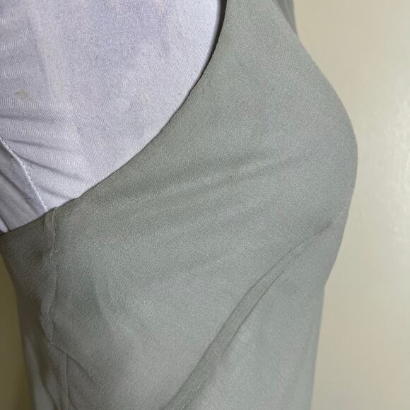 Y2K Banana Republic 100% Silk Dress 2 Gray Lettuce Hem Knee Length Polka Dot VTG - Picture 8 of 11